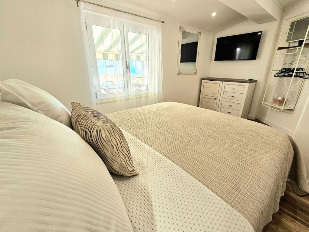 Ton I Comfortable * Makarska